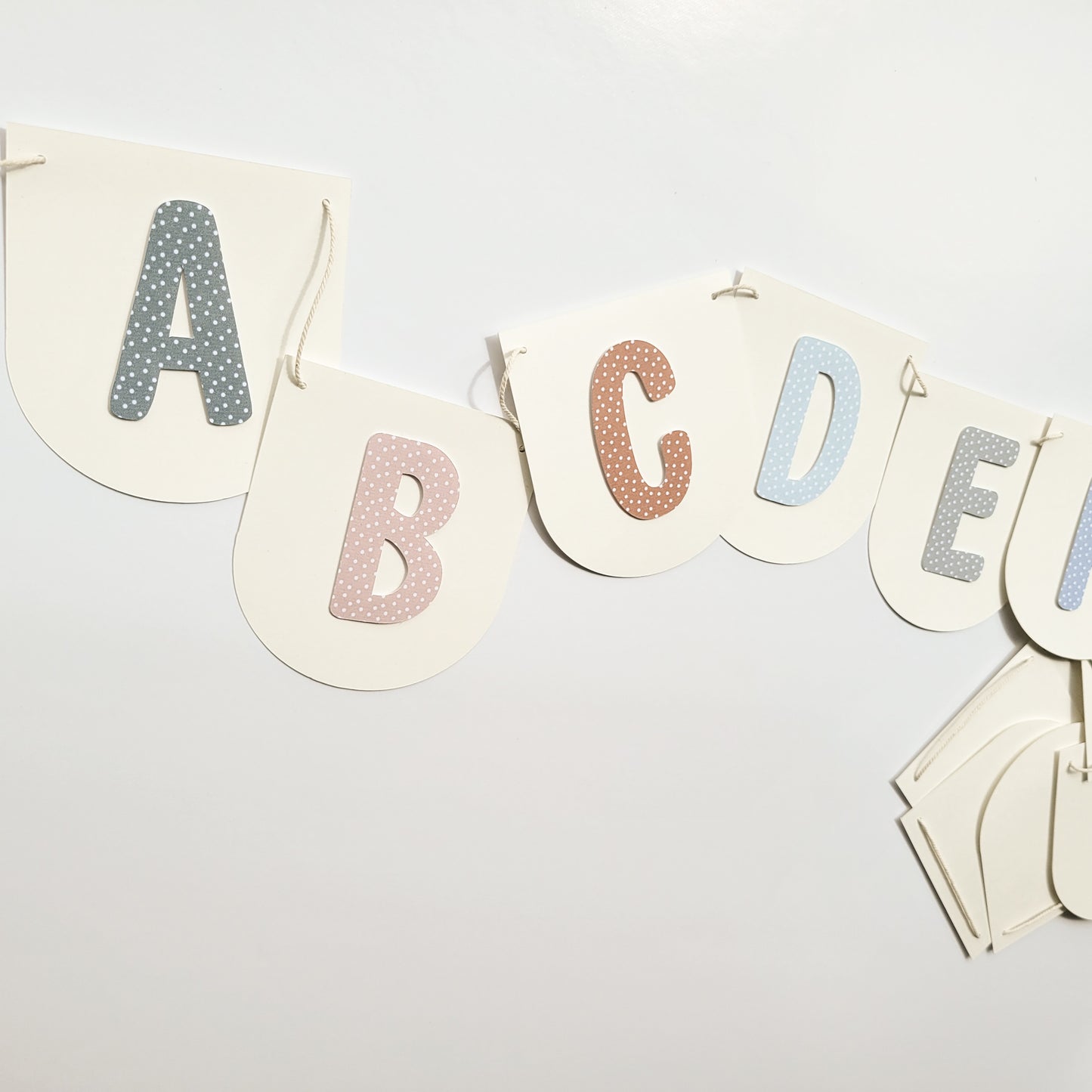 Banderole Alphabet / Pois
