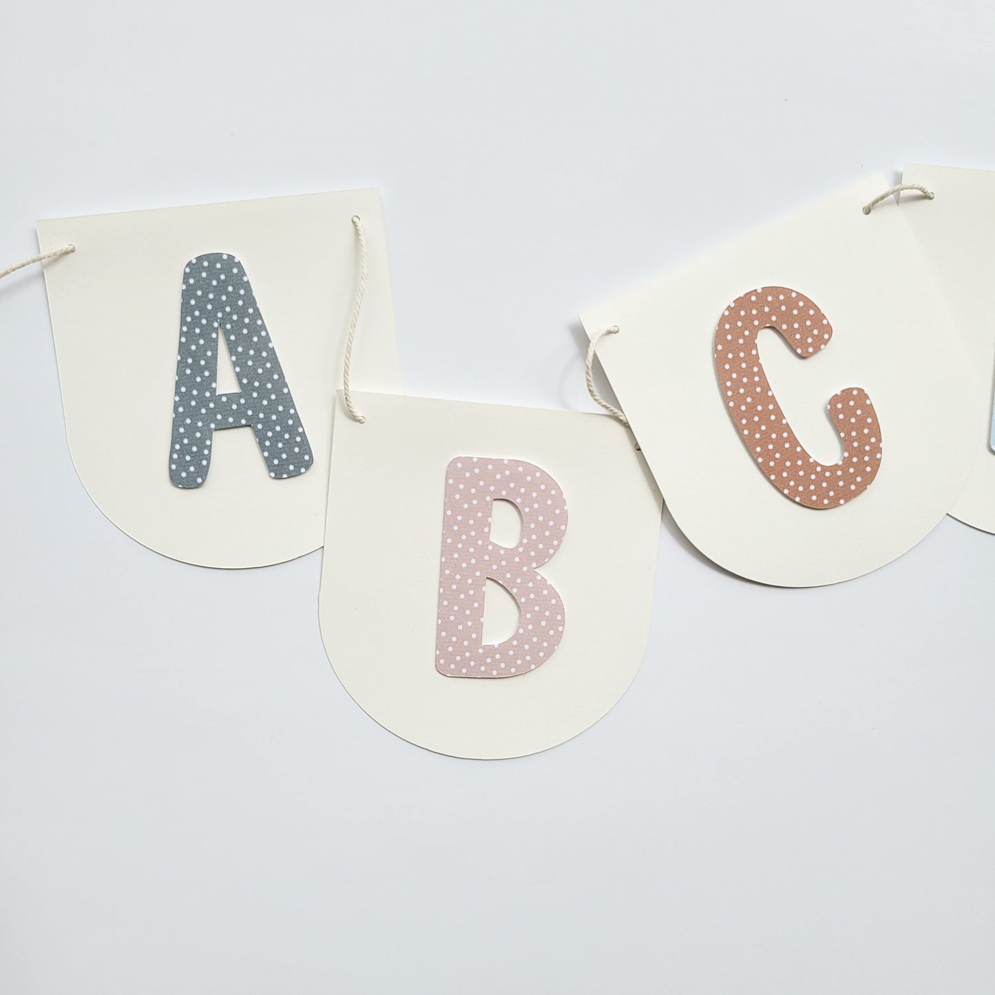 Banderole Alphabet / Pois