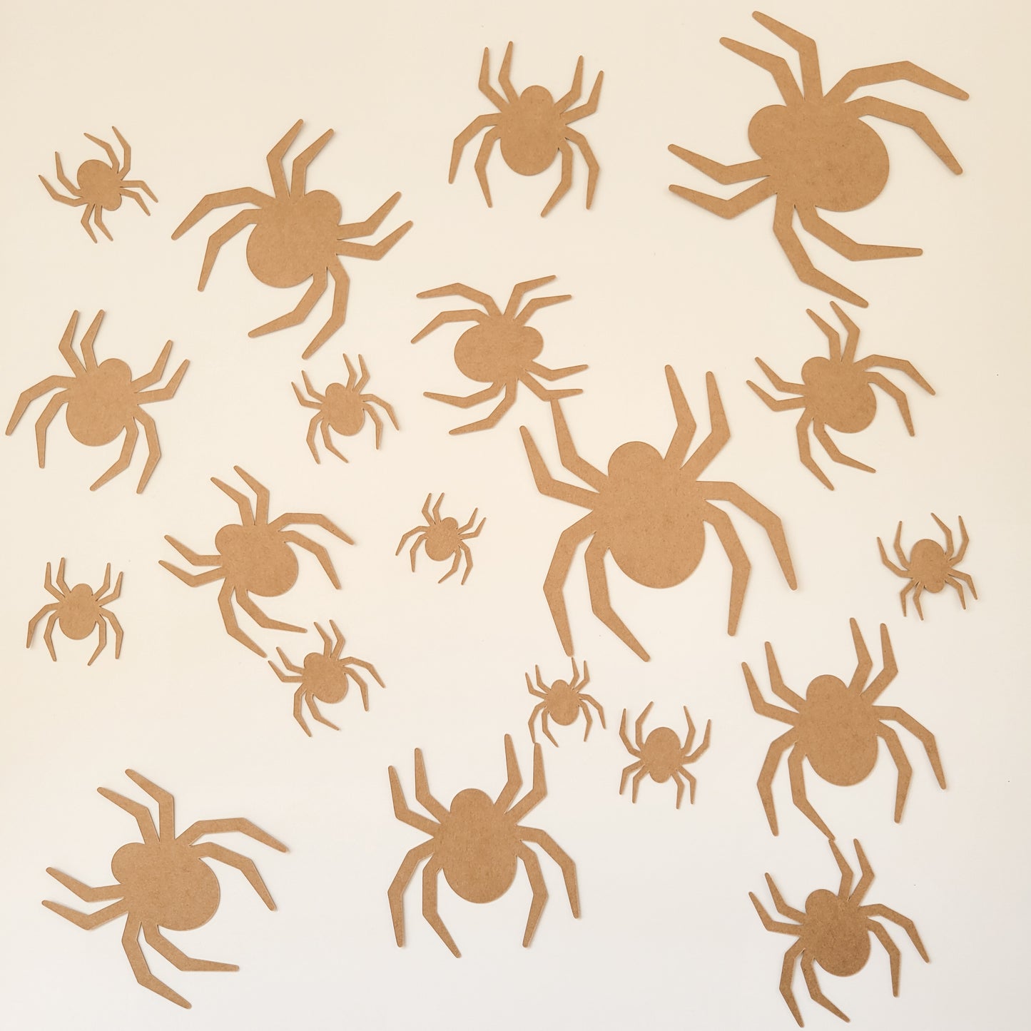 Araignées autocollantes/ Kraft