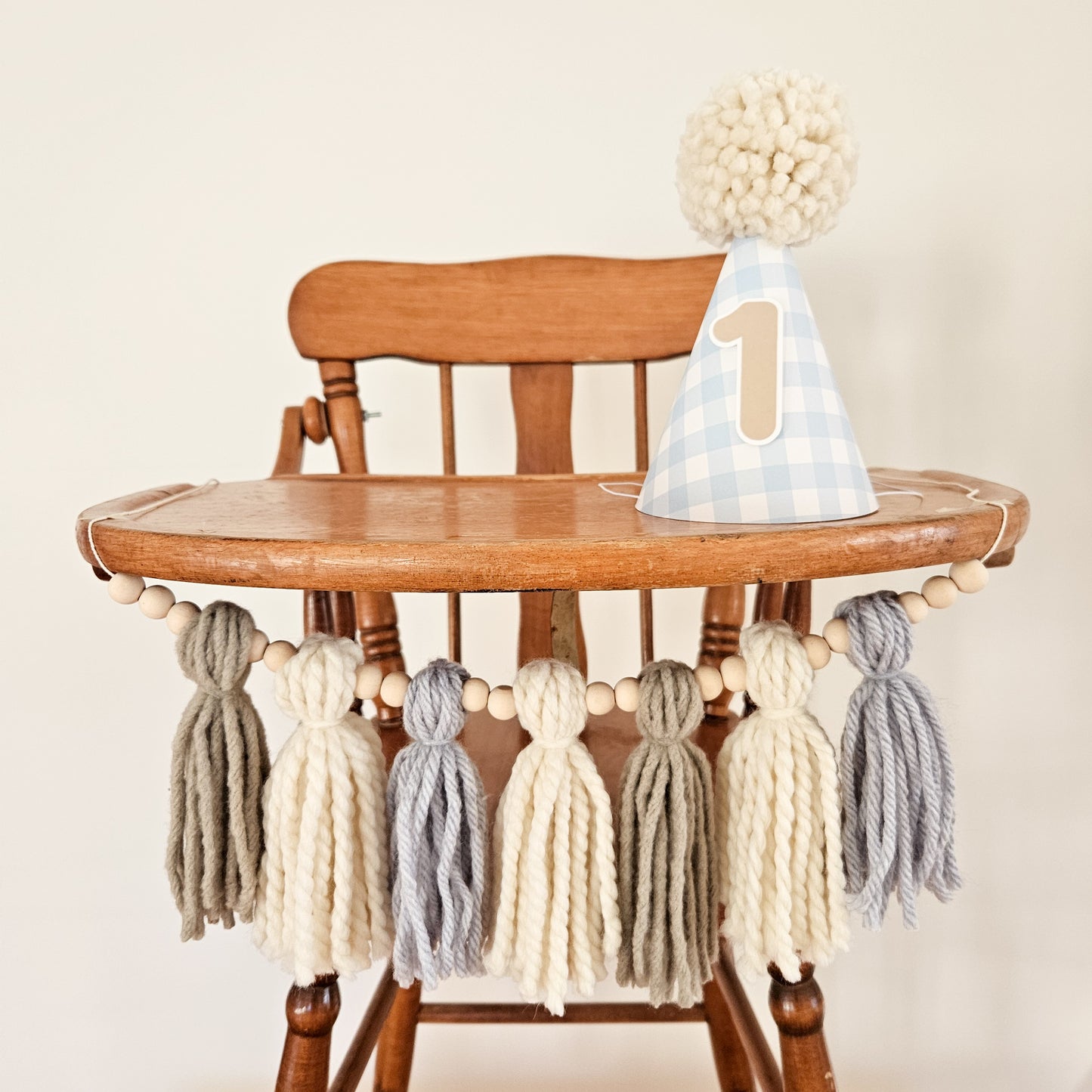 Guirlande de pompons & billes de bois pour chaise haute / Peter Rabbit