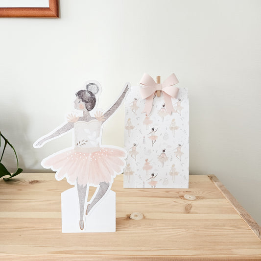 Standing poster / Ballerina