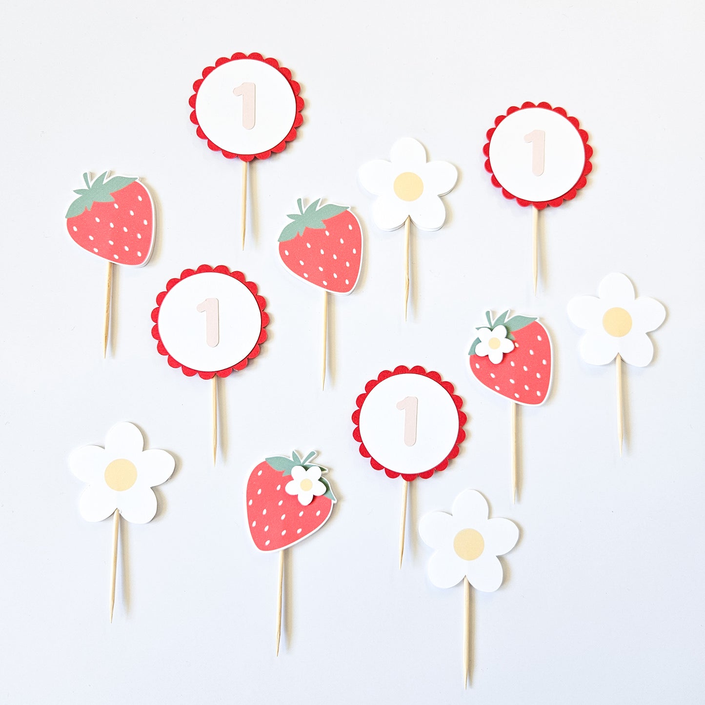 Cupcake Topper Set / Strawberries