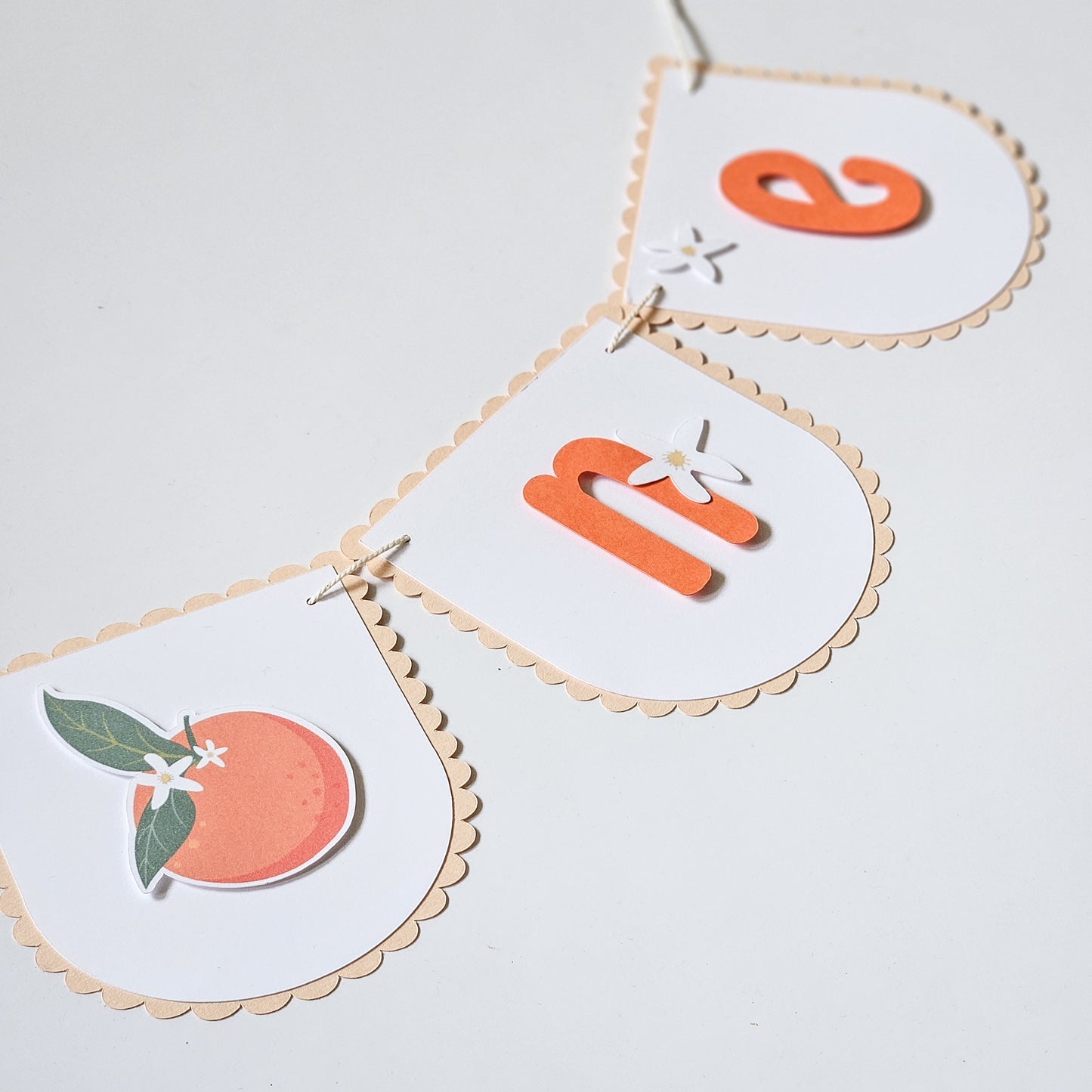 "One" garland for high chair / Clementine