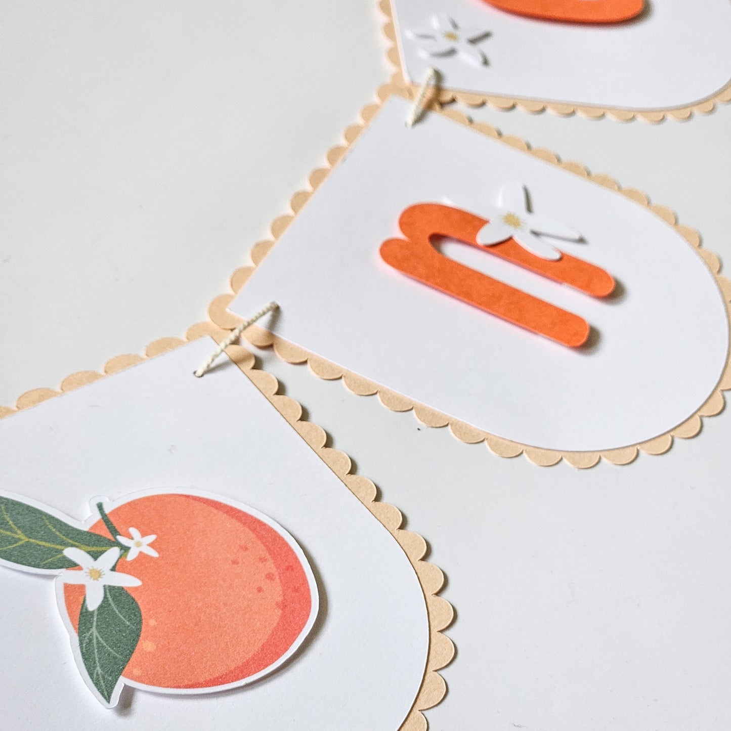 "One" garland for high chair / Clementine