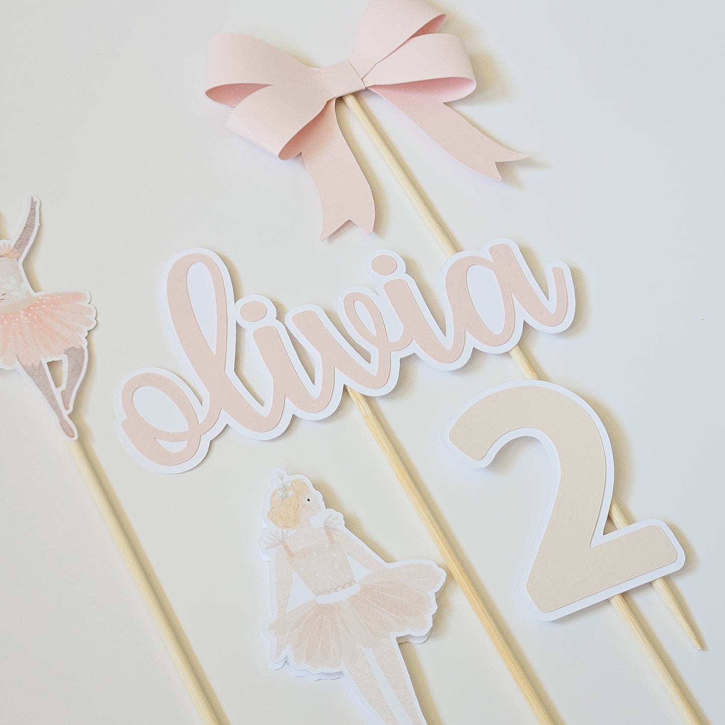 Cake toppers /