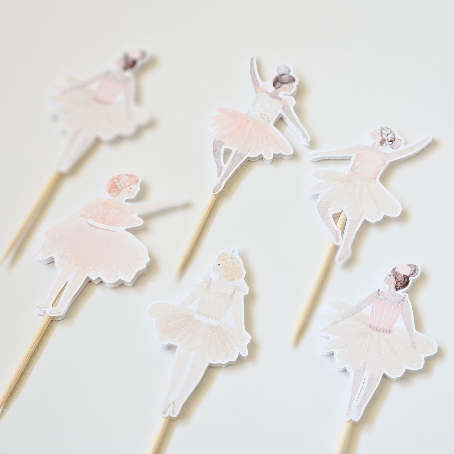 Cupcake toppers with / Ballerina