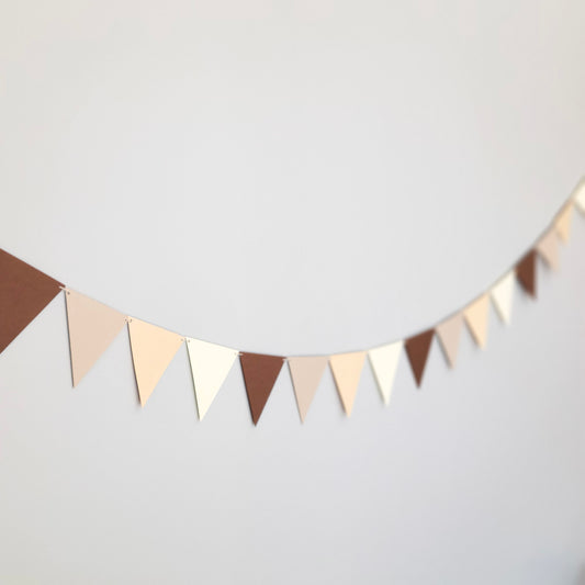 Pennant garland / Savannah