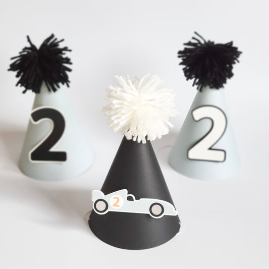 Ensemble 3 chapeaux de fête / voiture