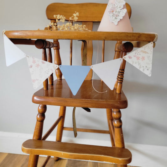 Mini High Chair Bunting Garland Lavender &amp; Lilac Blue / Wildflowers