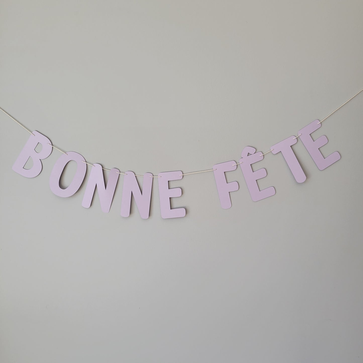 Banderole de lettres Bonne Fête / Mauve Pastel